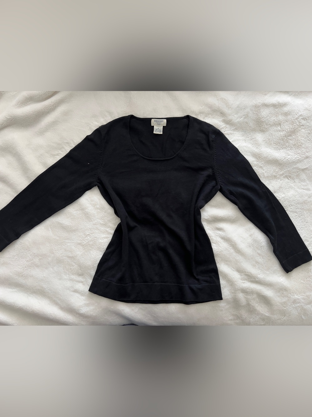 Brooks Black Scoop Neck Slim-Fit Women's top